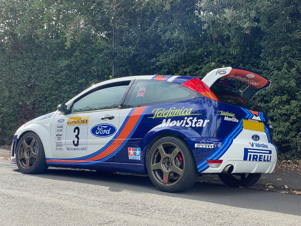 2003 Ford Focus Image 2